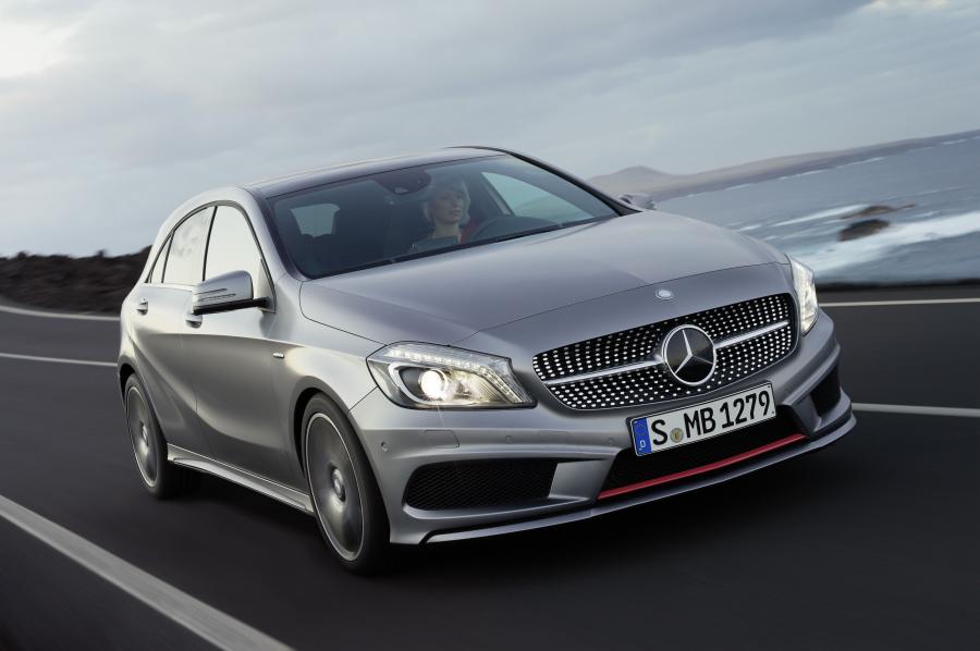  Mercedes-Benz A200 Style Package 2012 года  (фото 8 из 16)